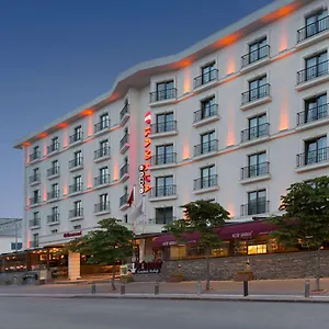 vizitați hotelul