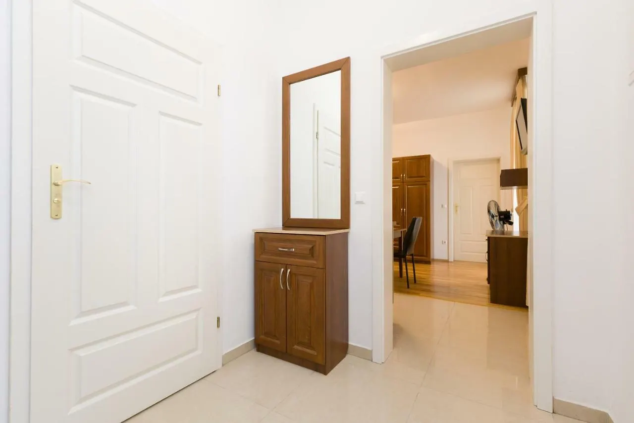 Waldmueller Apartments Wenen