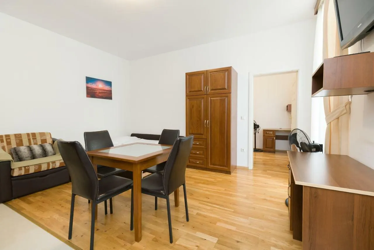 Waldmueller Apartments Vienna