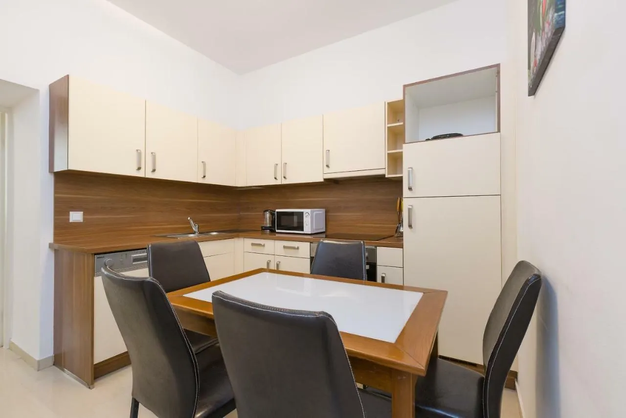 Waldmueller Apartments Vienna